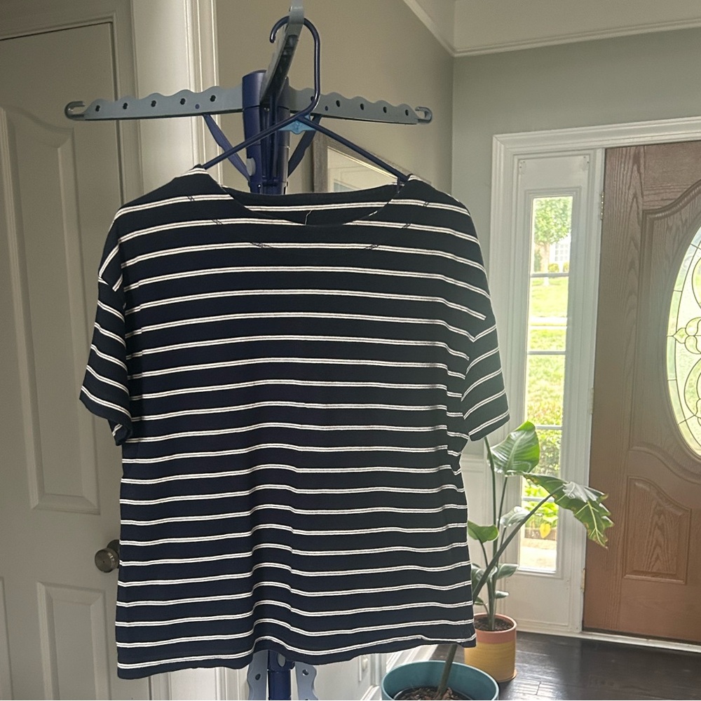 Rivet & Theead women’s stripe tee, size small